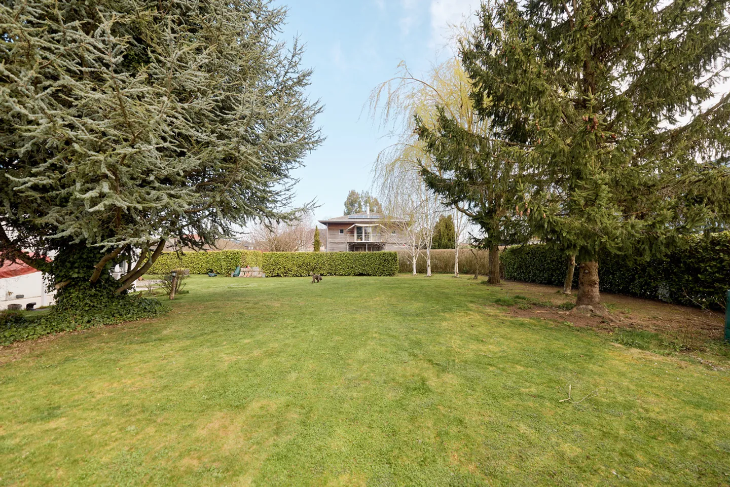 VILLA WITH GARDEN AND SPACE FOR INDIVIDUALITY - Photo 10 of 11