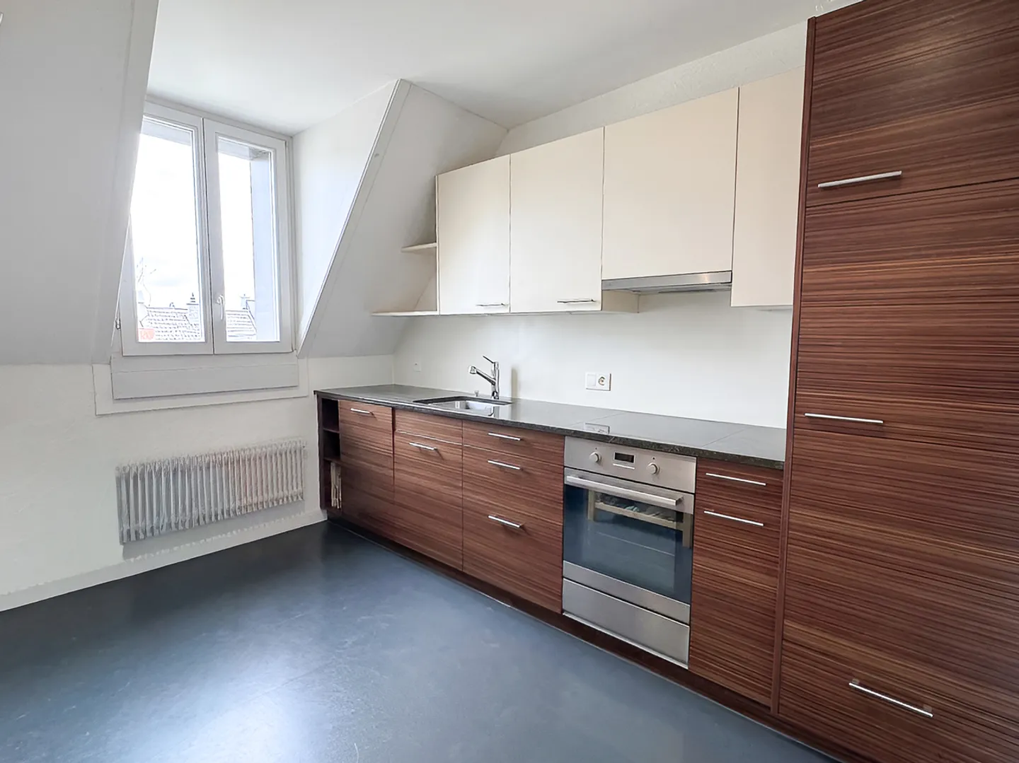 Charmante Dachgeschosswohnung - Foto 1 von 7