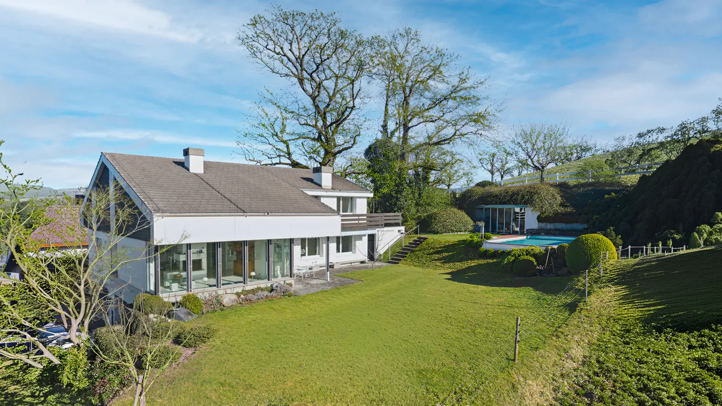 Villa exclusive - Paradis de jardin privé avec piscine - Photo 1 sur 13