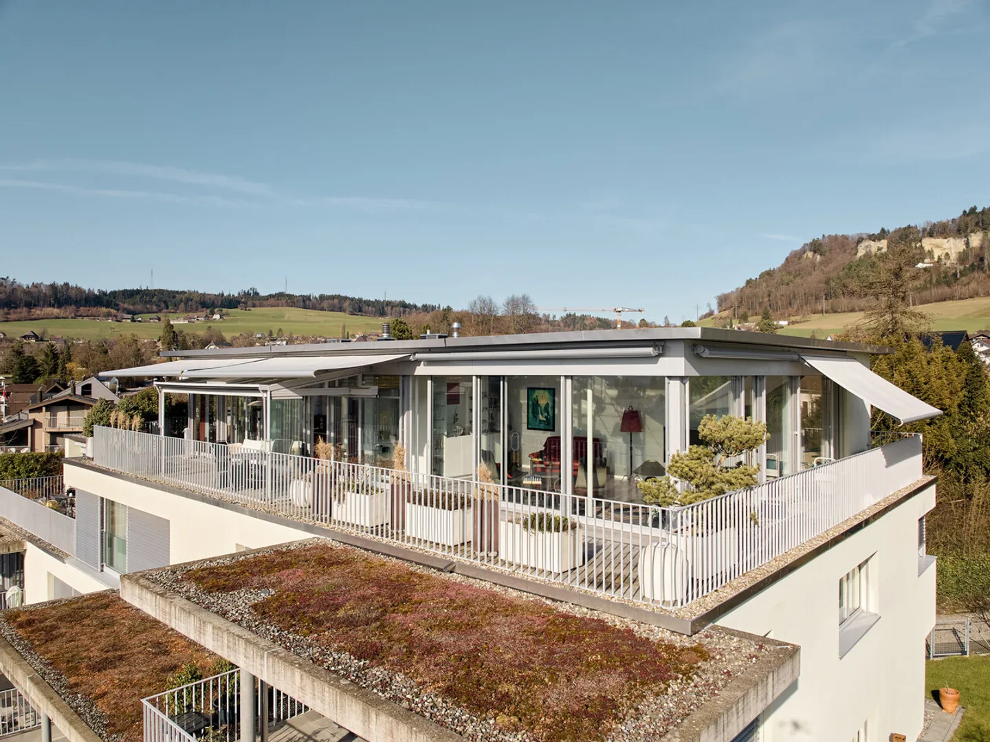 ATTIC JEWEL WITH SPECTACULAR PANORAMIC VIEW - Photo 12 of 13