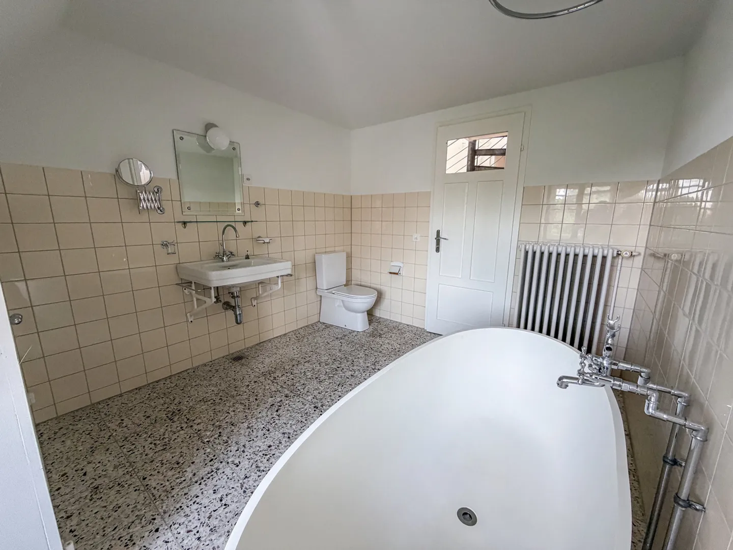 Charmante appartement de 3,5 pièces en attique sur deux étages au cœur de Berne - Photo 8 sur 12