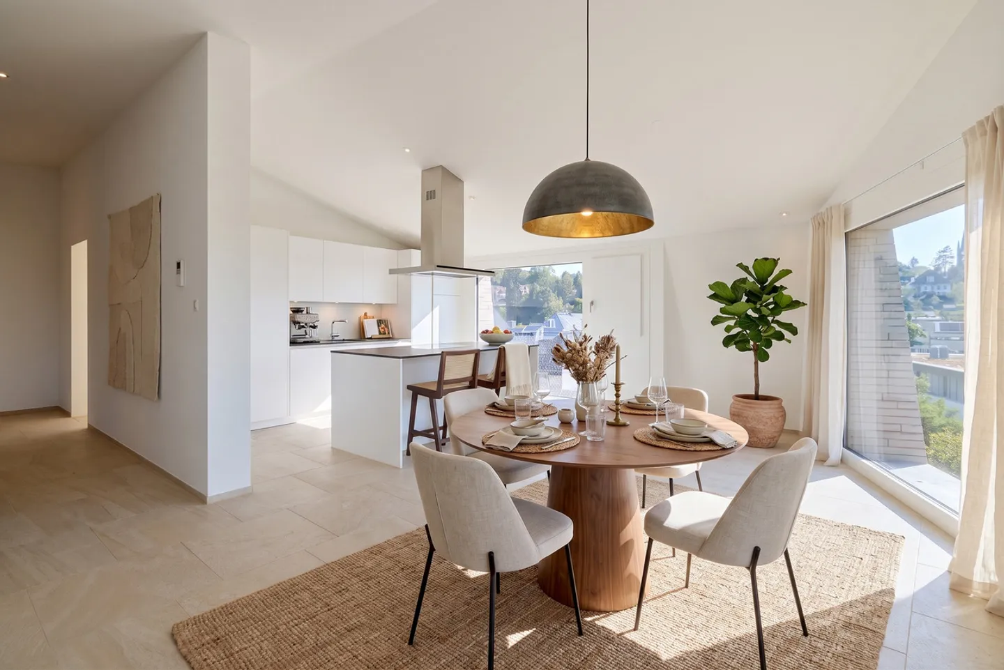 LUXURIOUS LIVING ABOVE THE ROOFS OF BURGDORF - Photo 3 of 8