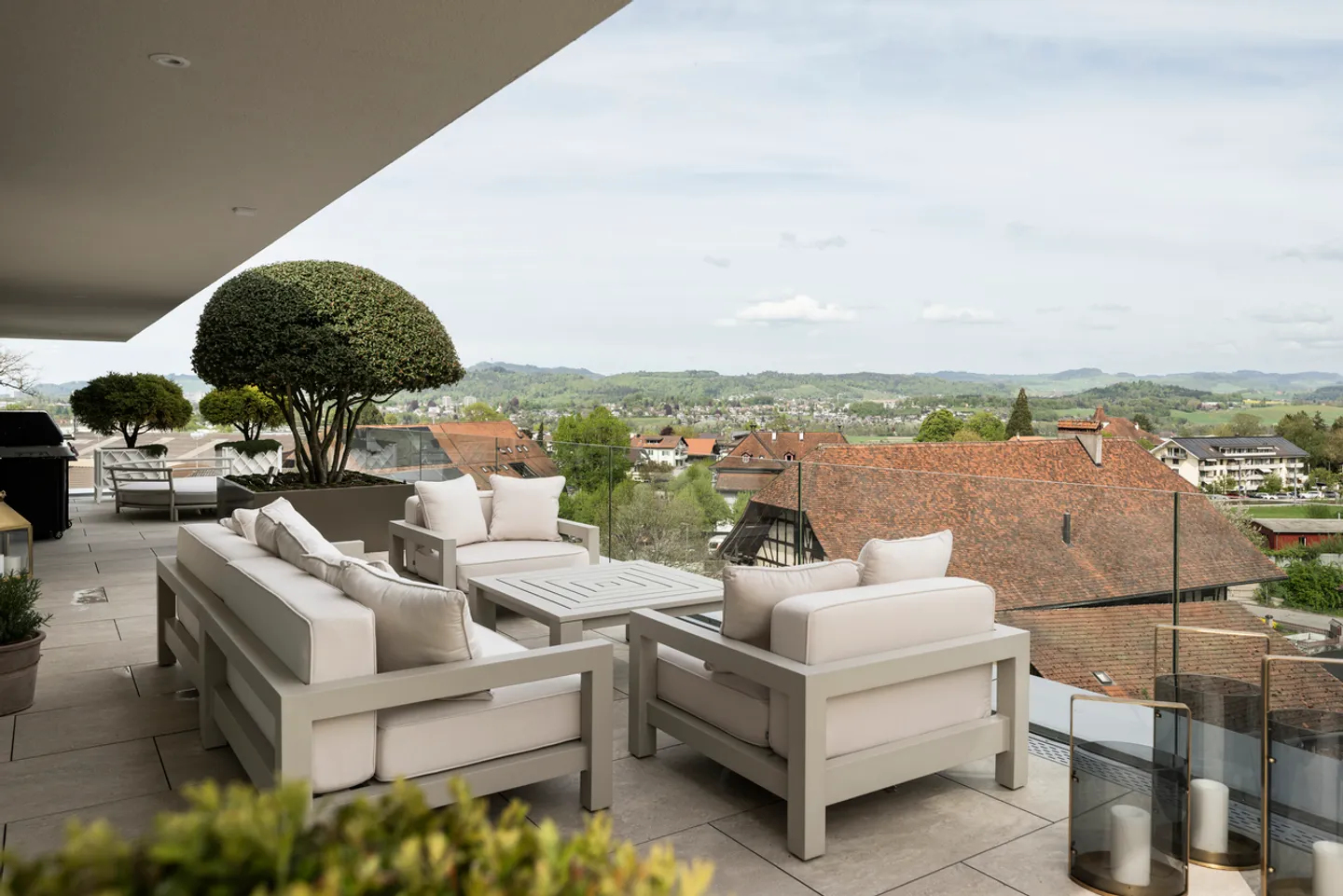 EXCLUSIVE PENTHOUSE APARTMENT WITH LUXURIOUS FINISHES - Photo 11 of 11