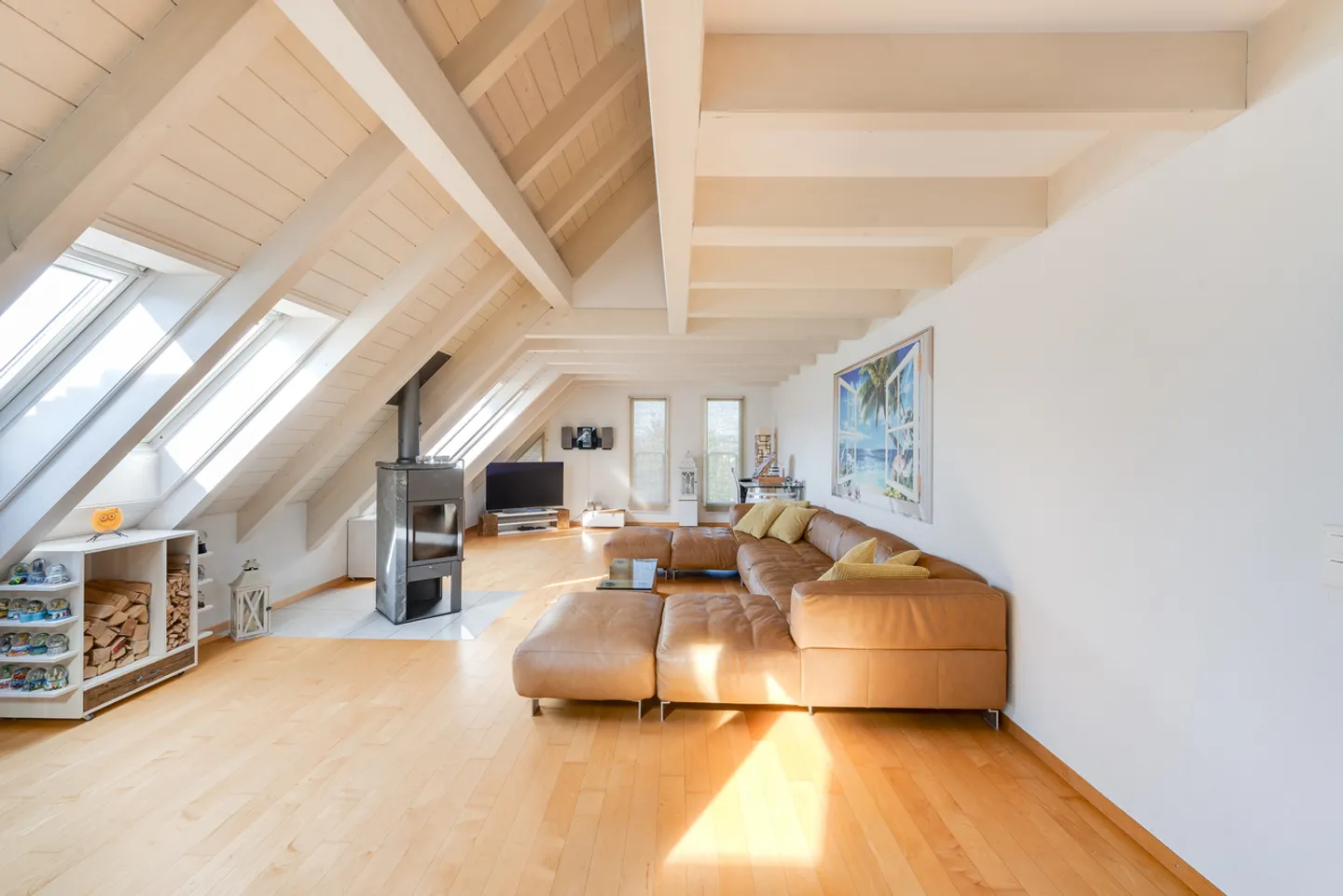 Geräumiges modernes Bauernhaus - Foto 2 von 12