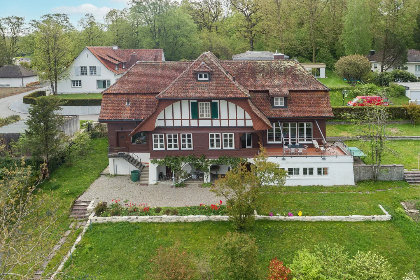 EXKLUSIVES REFUGIUM AN BESTER LAGE IN LANGENTHAL - Photo 9 of 10