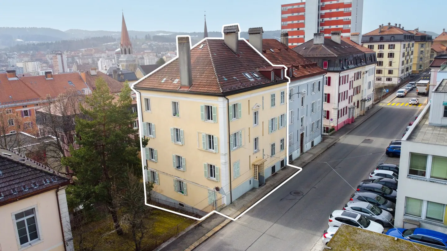 CHARMANTES RENDITEOBJEKT MIT AUSBAUPOTENZIAL - Foto 6 di 7