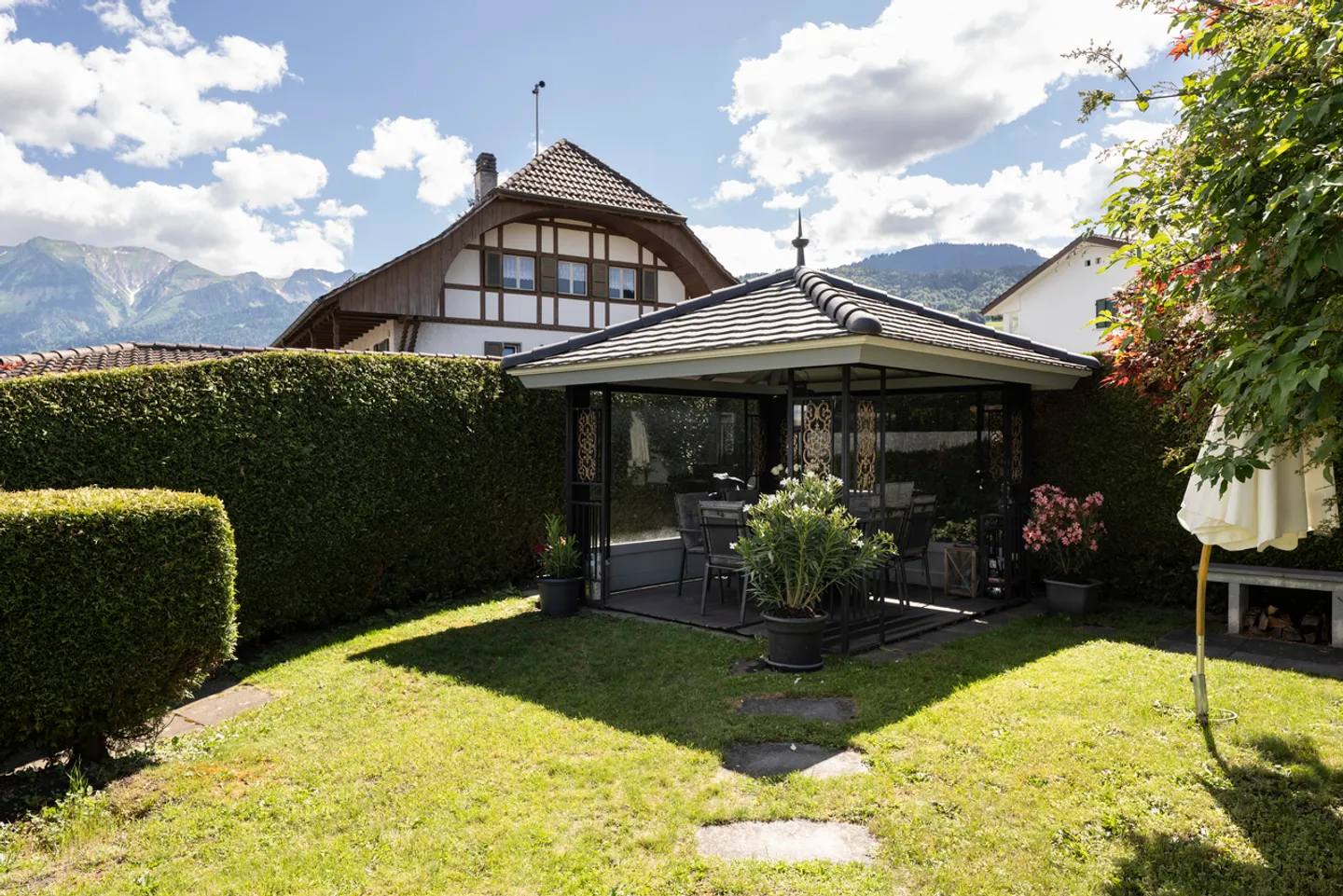 CHARMANTES EINFAMILIENHAUS MIT EINLIEGERWOHNUNG - Foto 10 von 13