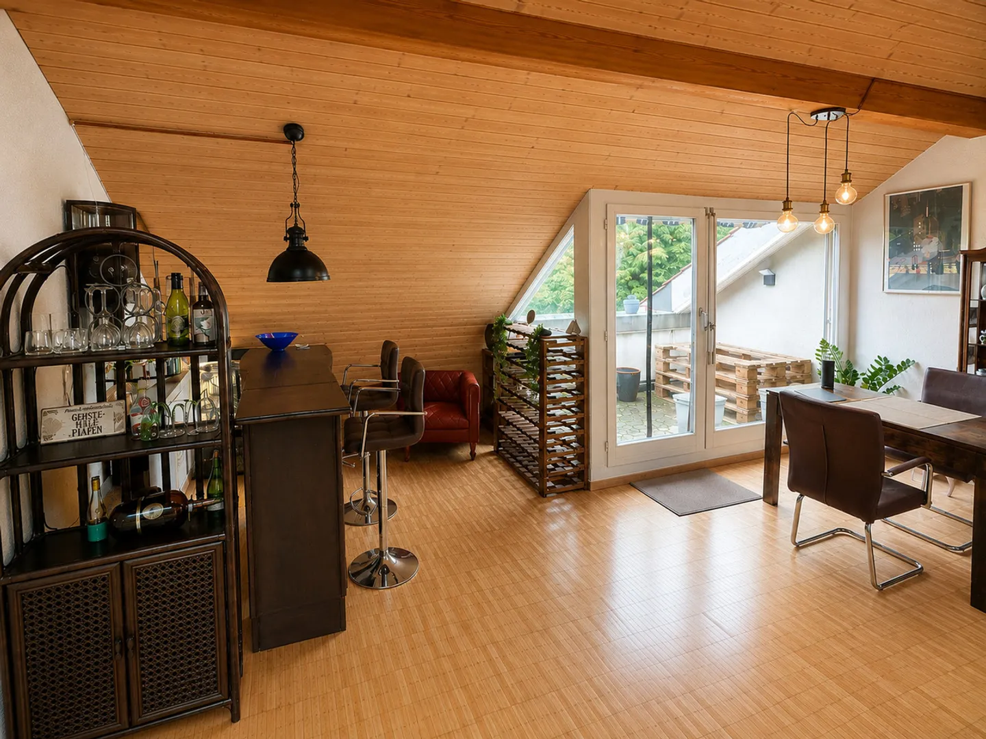 1.5-ZIMMERWOHNUNG MIT GALERIE IN RUBIGEN - Photo 3 sur 10