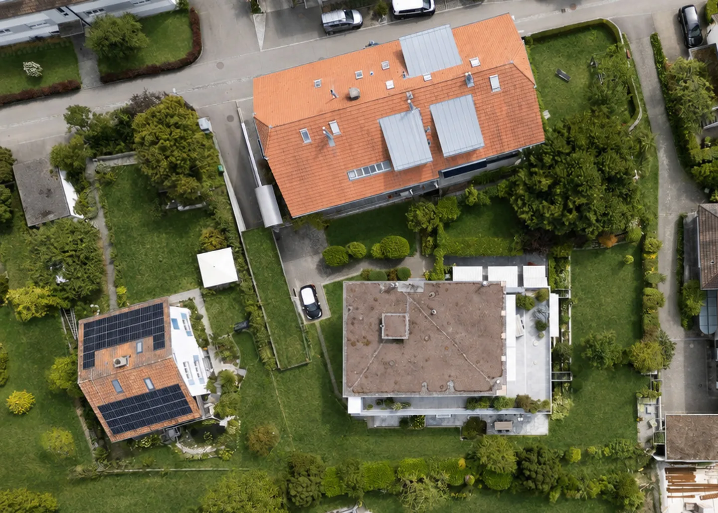 APPARTEMENT DE JARDIN SPACIEUX DANS UN EMPLACEMENT POPULAIRE À MURI - Photo 13 sur 13