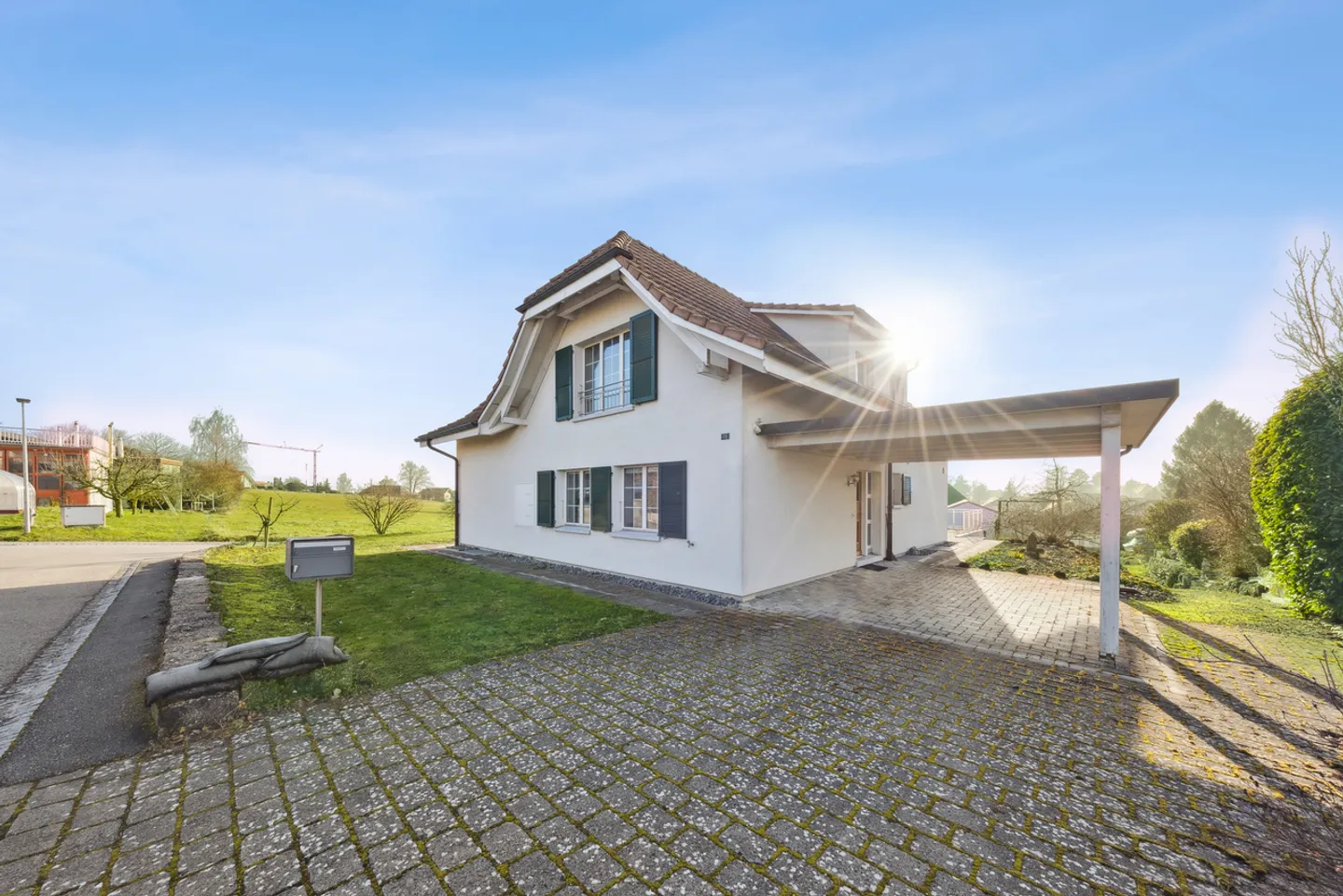 Charmantes Familienhaus mit Garten - Foto 11 von 13