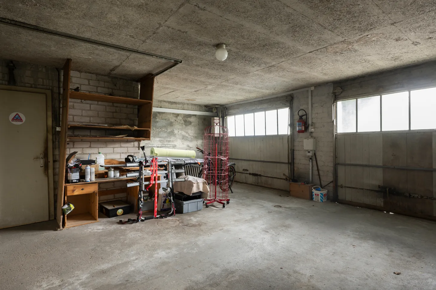 Versatile Residential and Commercial House - Photo 10 of 11