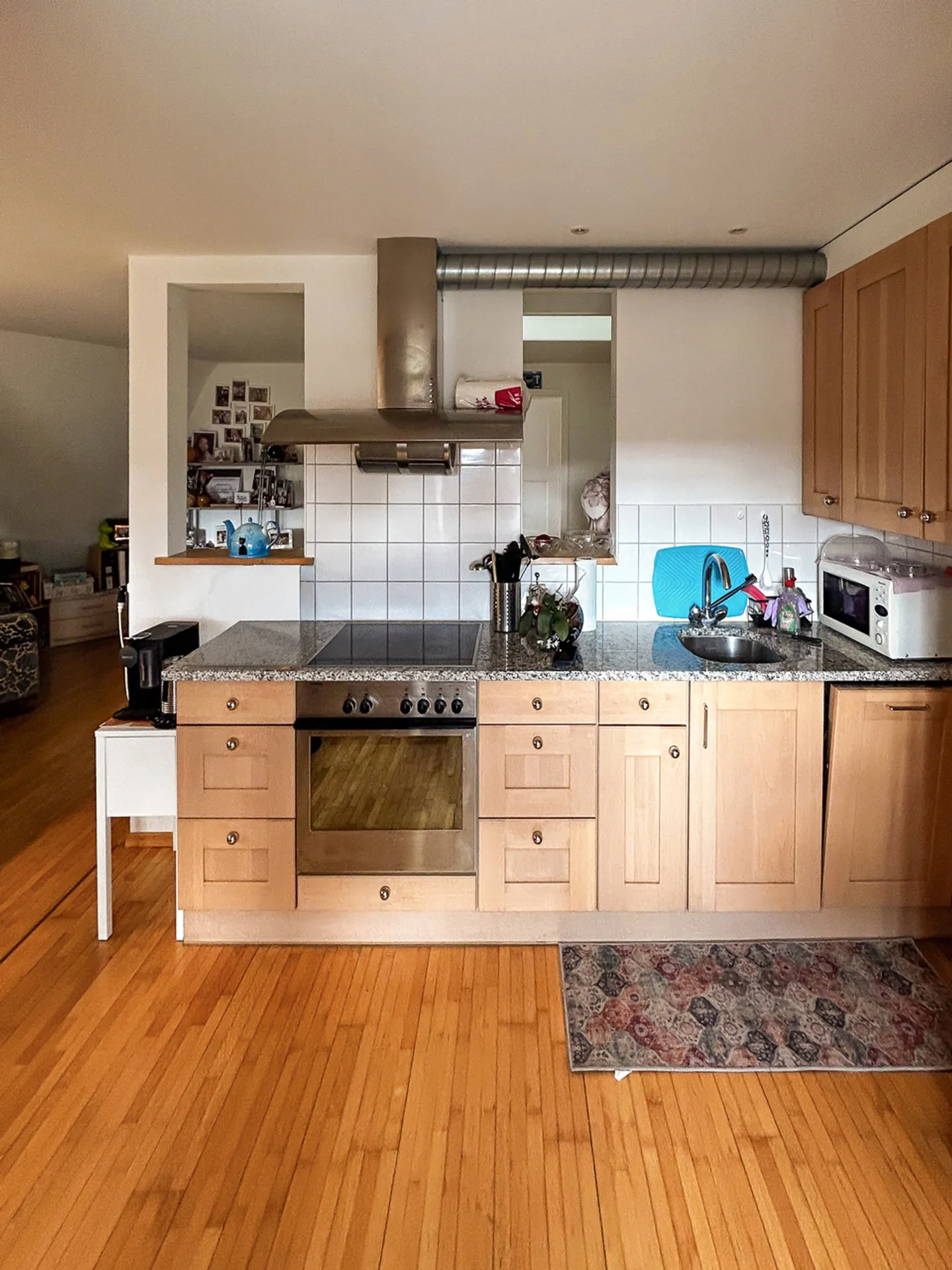 Incantevole appartamento mansardato 3.5 locali su due piani nel cuore di Berna - Foto 11 di 13