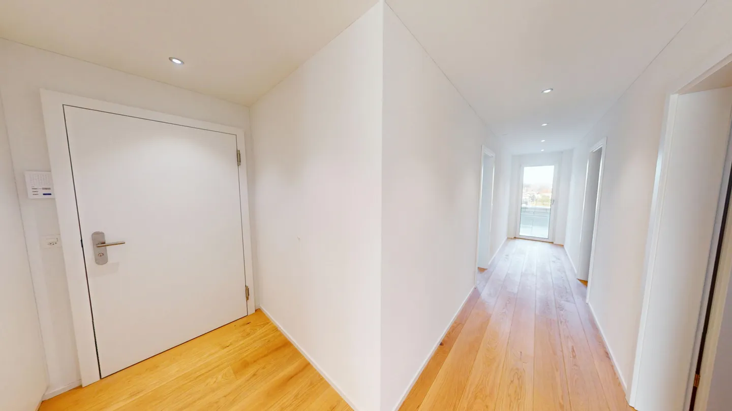 PENTHOUSE APARTMENT WITH HUGE TERRACE IN THÖRISHAUS - Photo 12 of 13