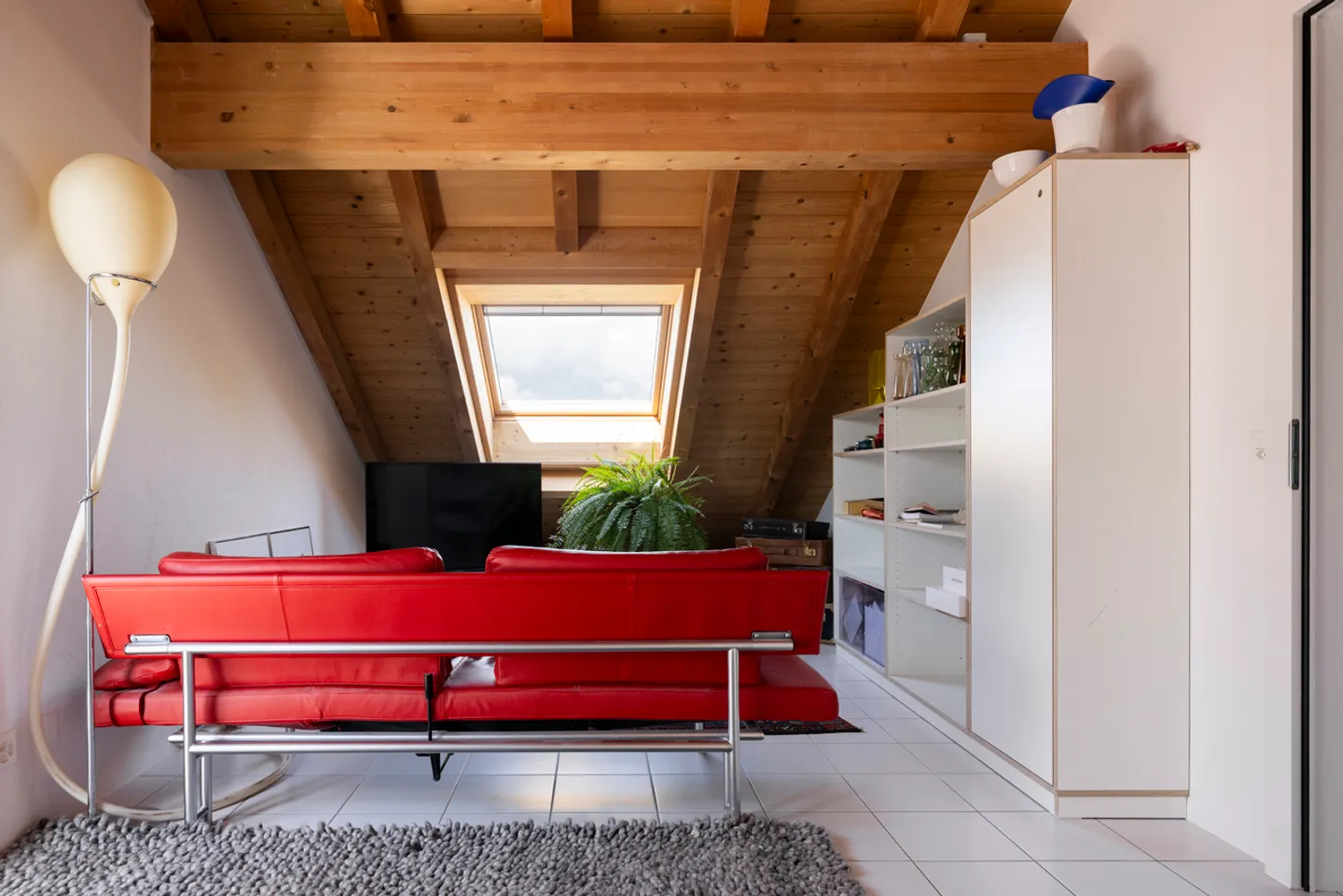 UN ESPACE POUR VIVRE ET UN FOYER POUR LA FAMILLE - Photo 11 sur 13