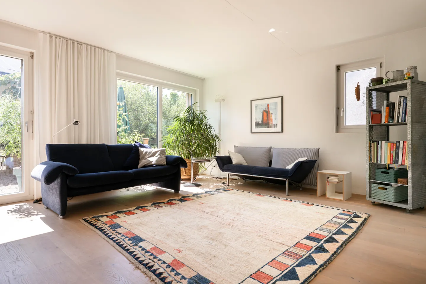 UN ESPACE POUR VIVRE ET UN FOYER POUR LA FAMILLE - Photo 2 sur 13