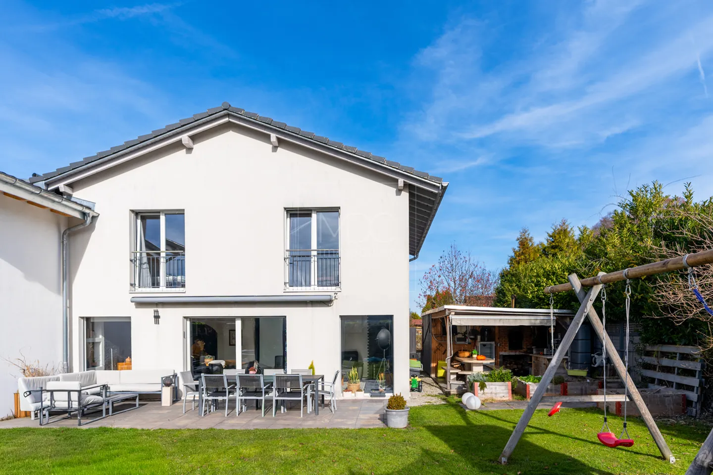 Schöne Doppelhaushälfte in Châtel-St-Denis - Foto 1 von 13