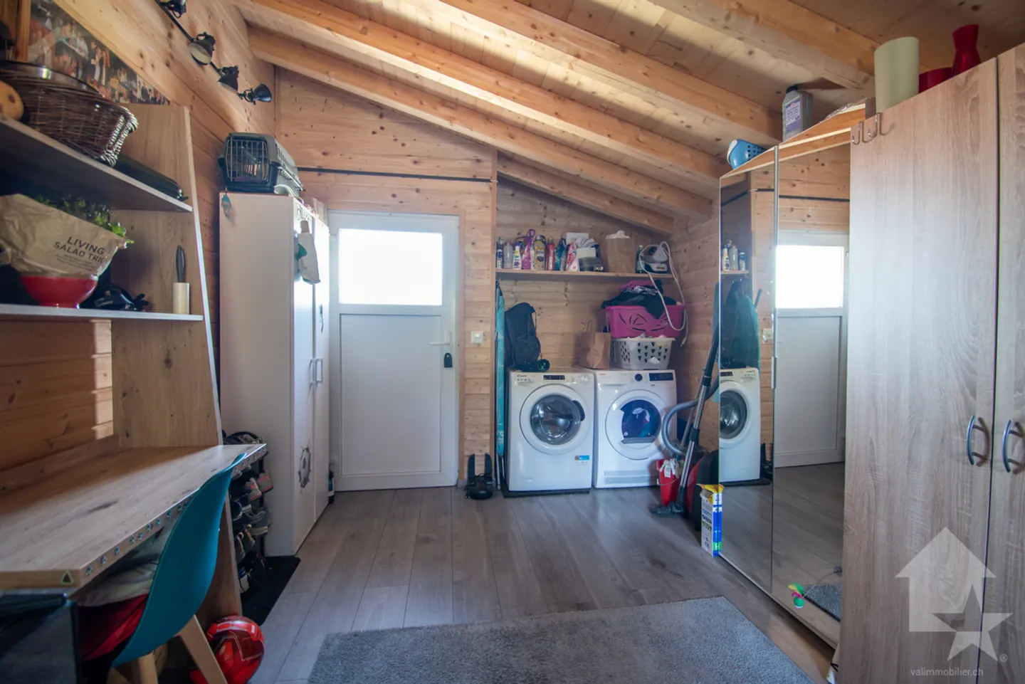 Fully renovated chalet with panoramic view in Posses-sur-Bex - Photo 11 of 13