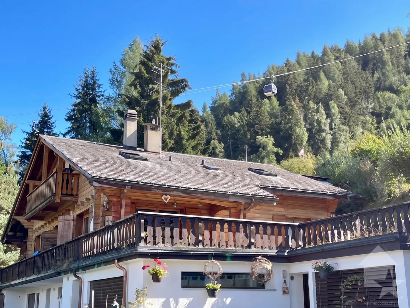 Au coeur de la station, agréable 2.5 pièces avec une grande terrasse - Photo 1 sur 13