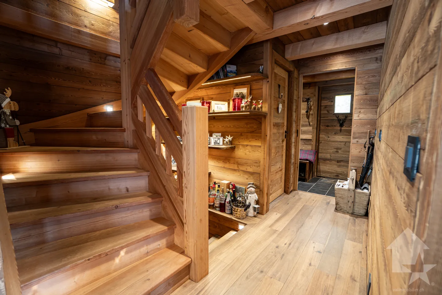 Chalet accogliente con fascino e viste eccezionali - Foto 3 di 13