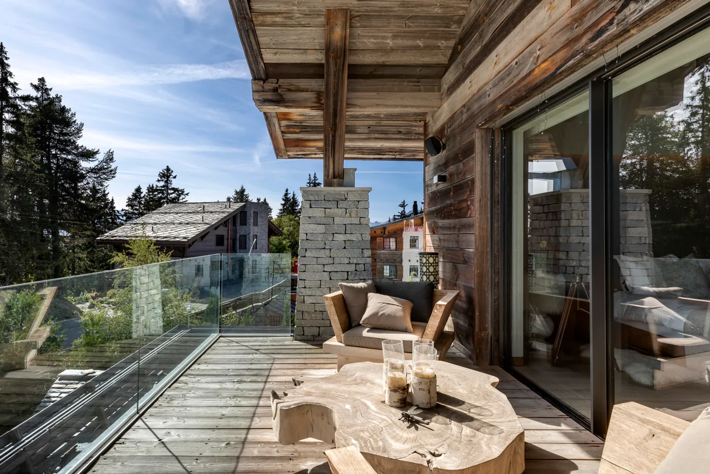 Grand chalet di prestigio sulle vette di Crans-Montana - Foto 7 di 13