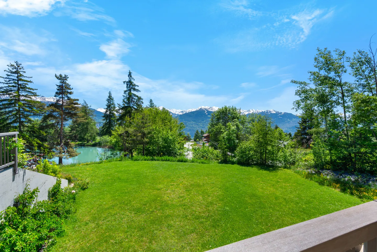 Chalet di architetto di prestigio con vista panoramica sul lago - Arbaz - Foto 3 di 8