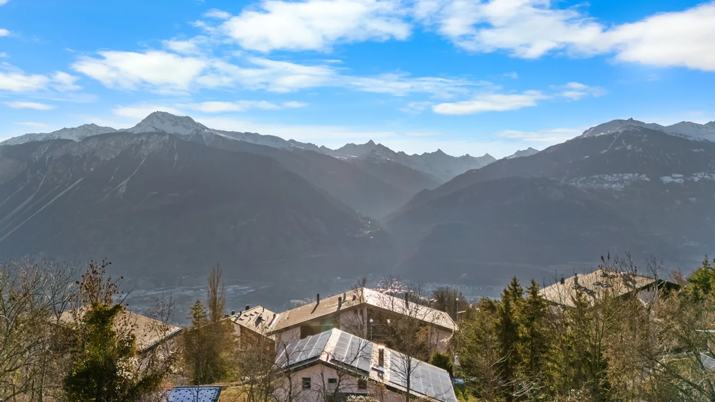 Superbe villa avec vue imprenable en Minergie - Photo 1 sur 5