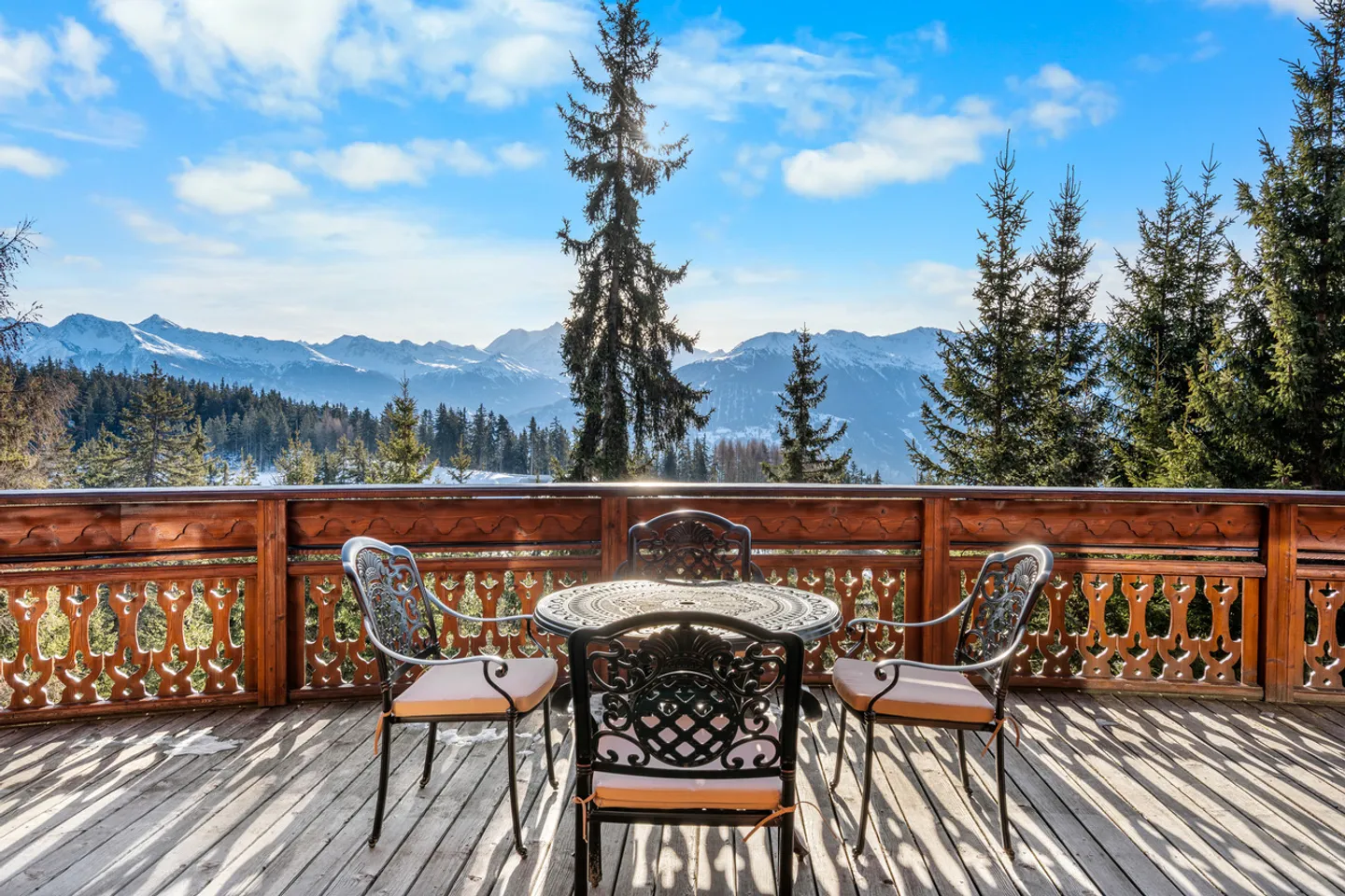 Außergewöhnliches Chalet - Privater Ski In / Ski Out - Plans-Mayens - Foto 5 von 10