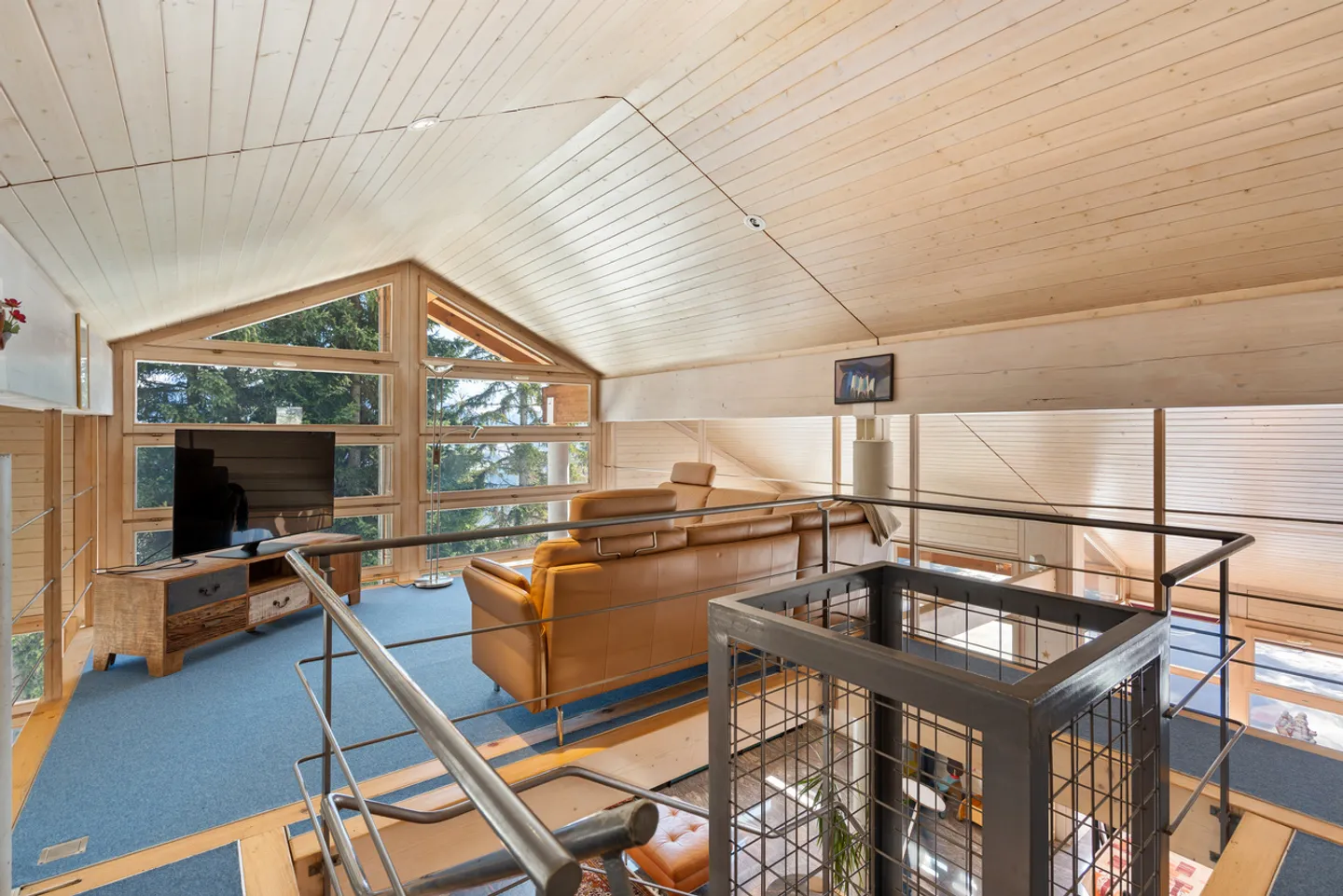 Zeitgenössisches Chalet nur einen Steinwurf vom Zentrum entfernt, in einer Zweitwohnung. - Foto 5 von 5