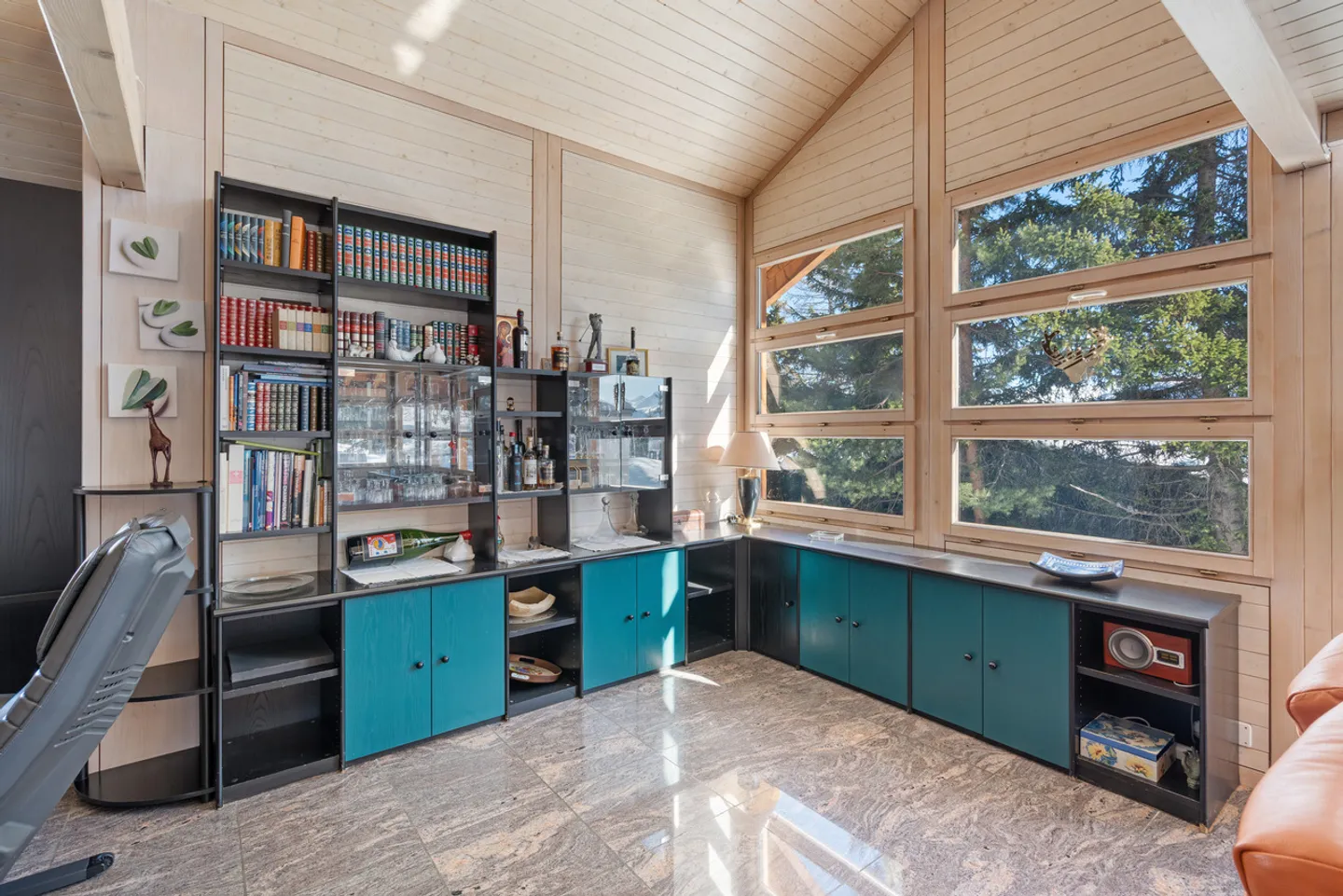 Contemporary chalet a stone's throw from the center, in a secondary residence. - Photo 5 of 10
