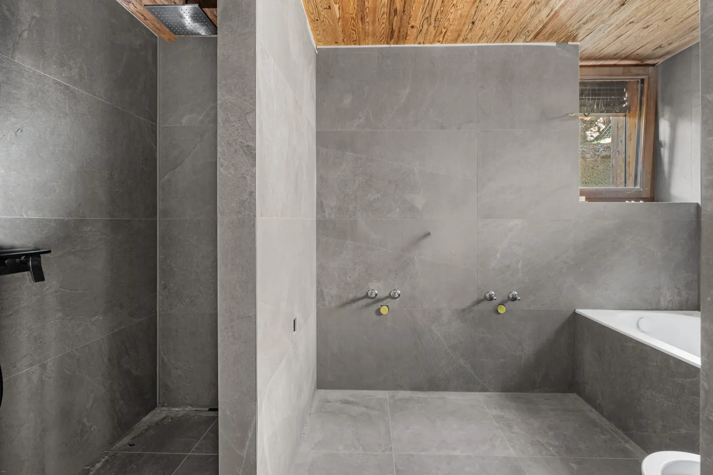 Résidence principale exclusive à Plans-Mayens | Vue &amp; ski-in / Ski-out - Photo 5 of 7