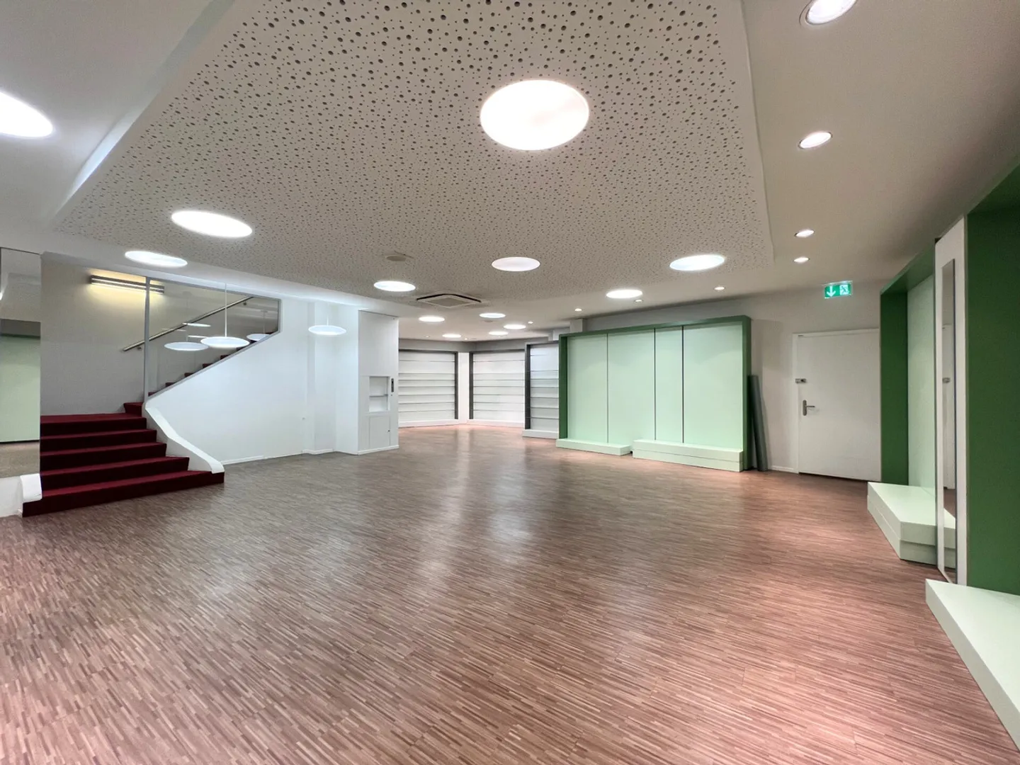 Surface commerciale exceptionnelle au coeur de Sion - Photo 6 sur 7