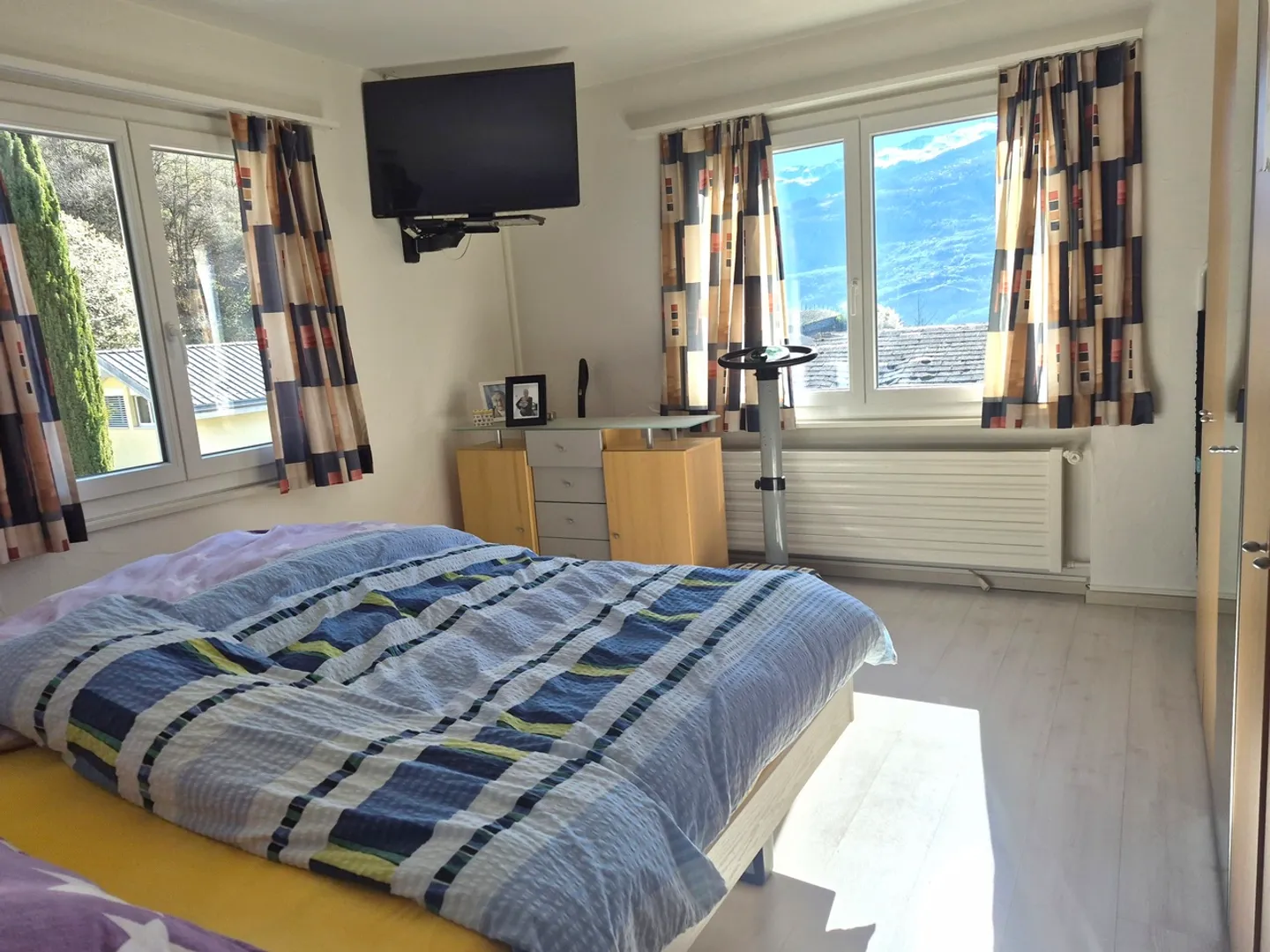 Privileged location on the heights of Chamoson - Photo 3 of 12