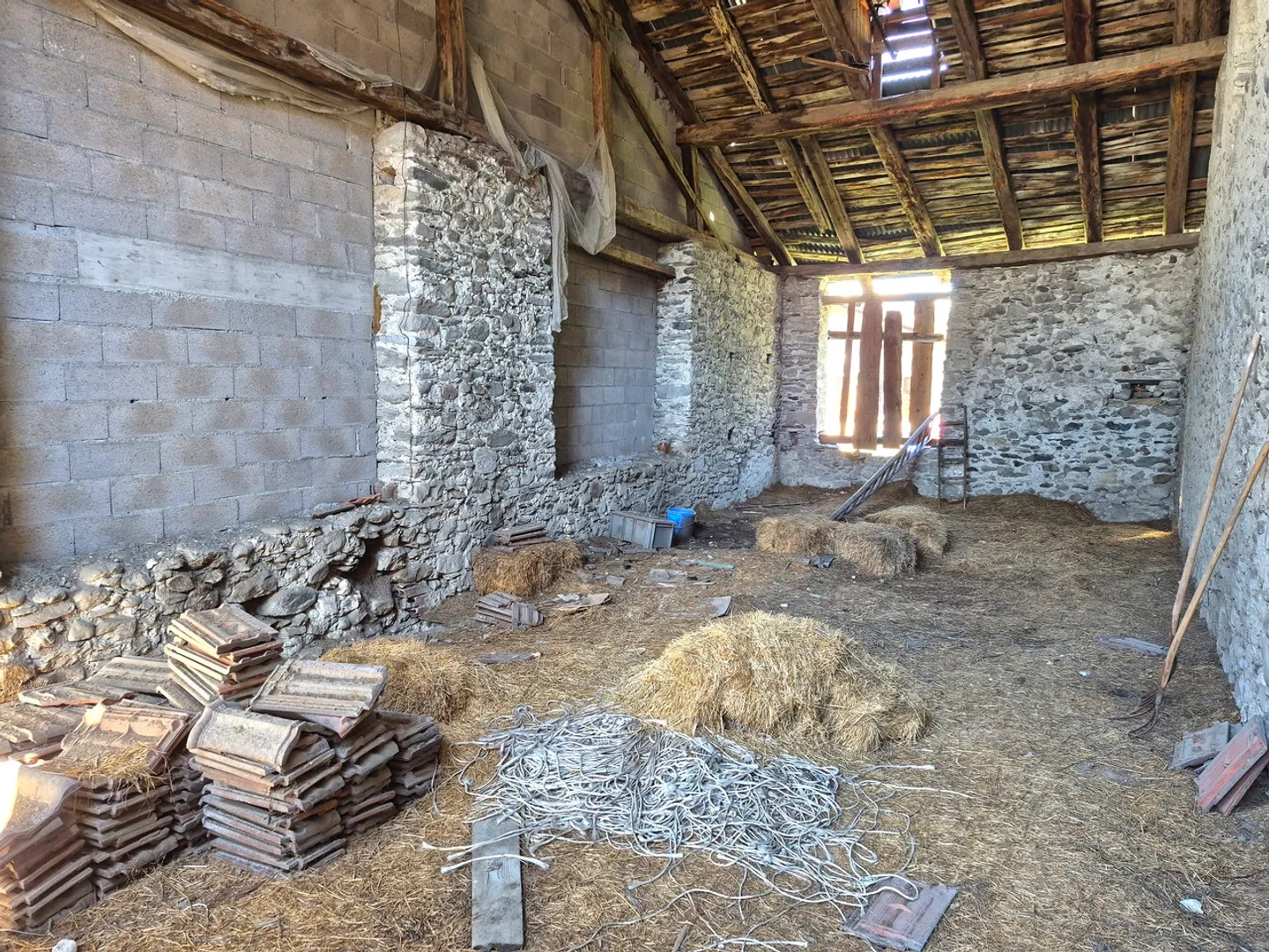 Grange Charmante à Rénover à Bramois - Photo 3 sur 5