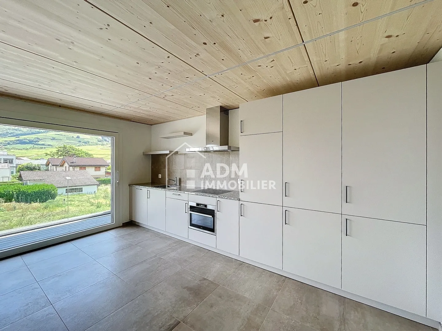 Saxon, studio for rent in the "Colette" residence - Photo 2 of 6