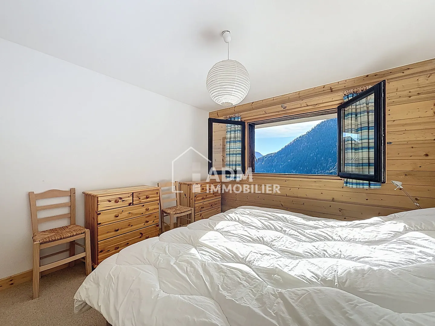 Ovronnaz 3.5-room apartment with charm facing the thermal baths - Photo 6 of 12