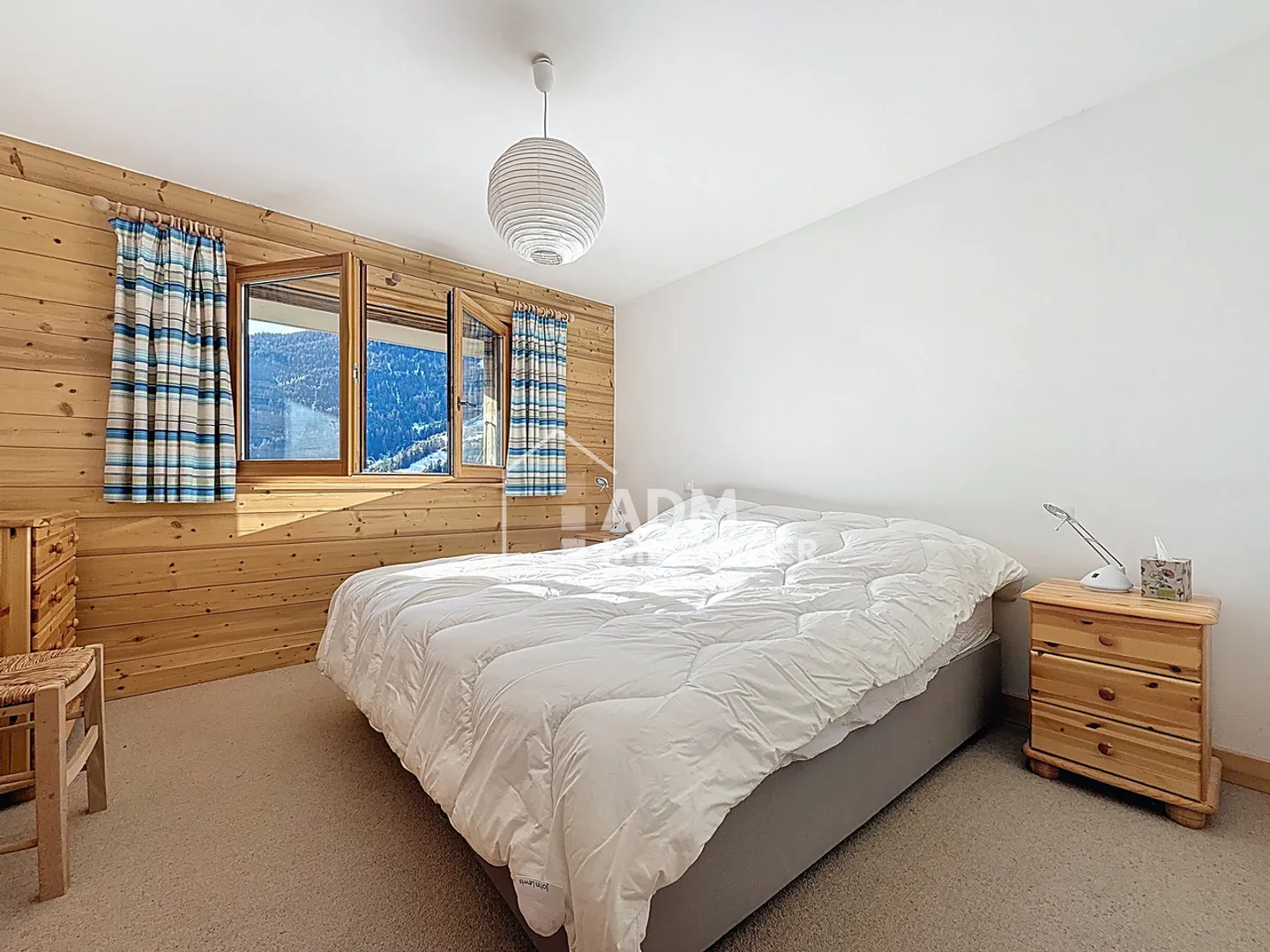 Ovronnaz 3.5-room apartment with charm facing the thermal baths - Photo 5 of 12