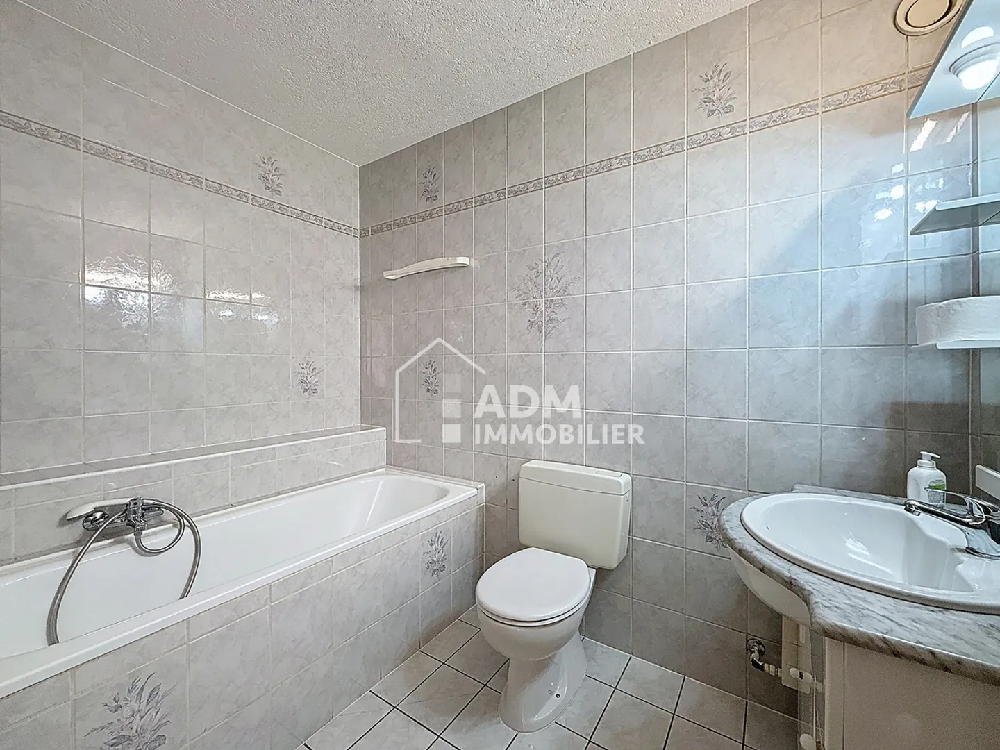 Martigny - 3,5-Zimmer-Wohnung mit verglastem Balkon und freiem Blick - Foto 7 von 11