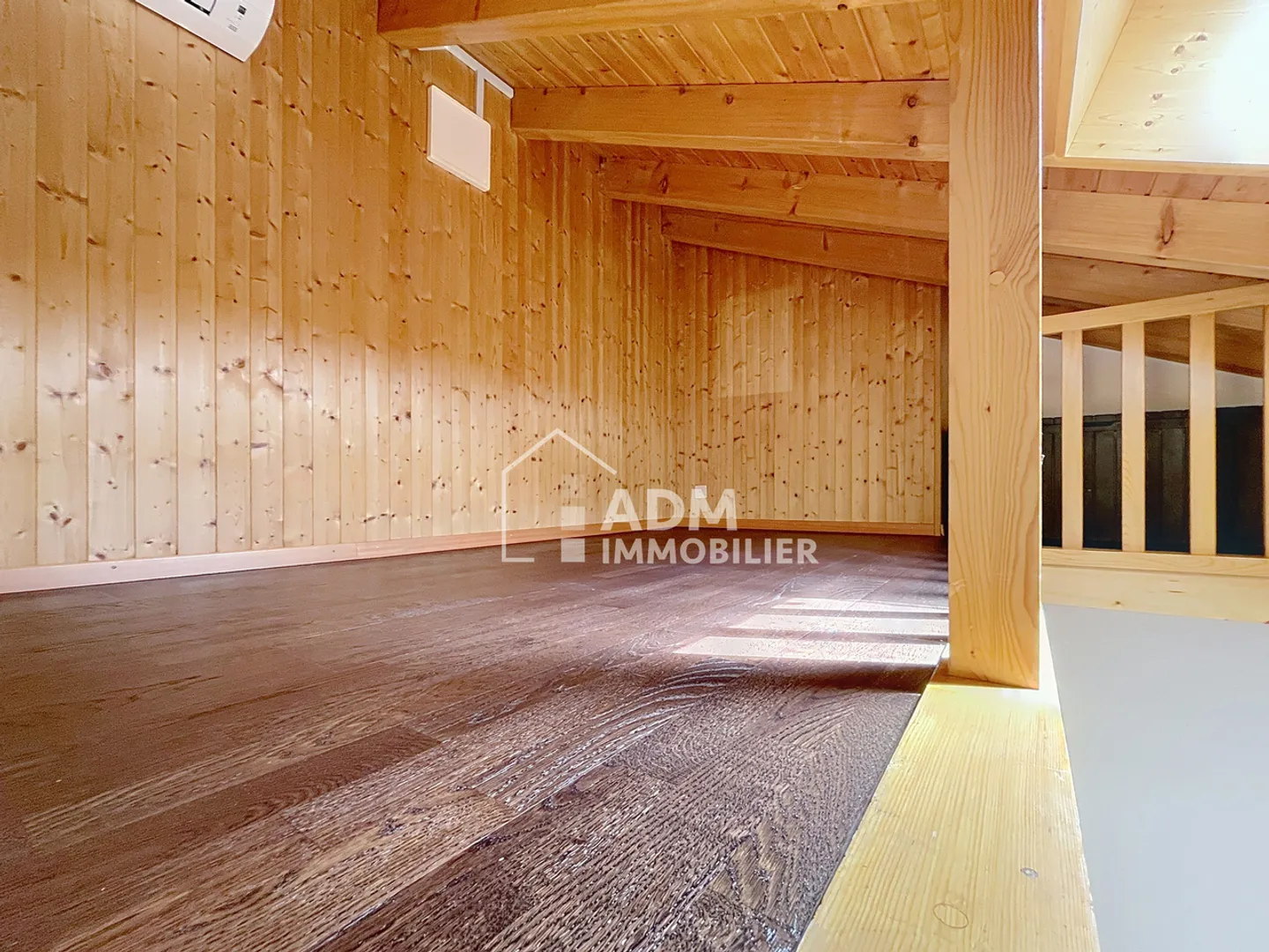 Saillon, 2.5 room duplex renovated in the bath complex - Photo 9 of 13