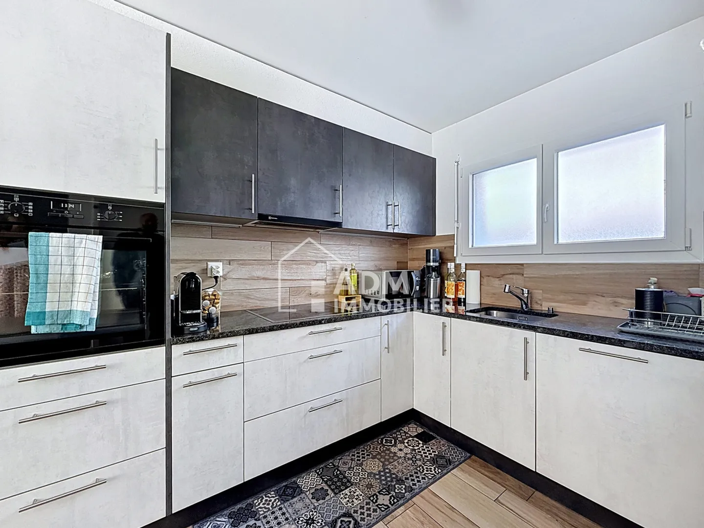 Saillon, casa a schiera con 4.5 stanze e spazio esterno privato di 50 m2 - Foto 5 di 13
