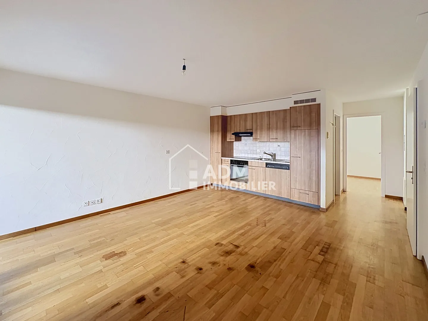 Chamoson - Appartement de 2.5 pièces avec deux grandes terrasses - Photo 1 sur 8