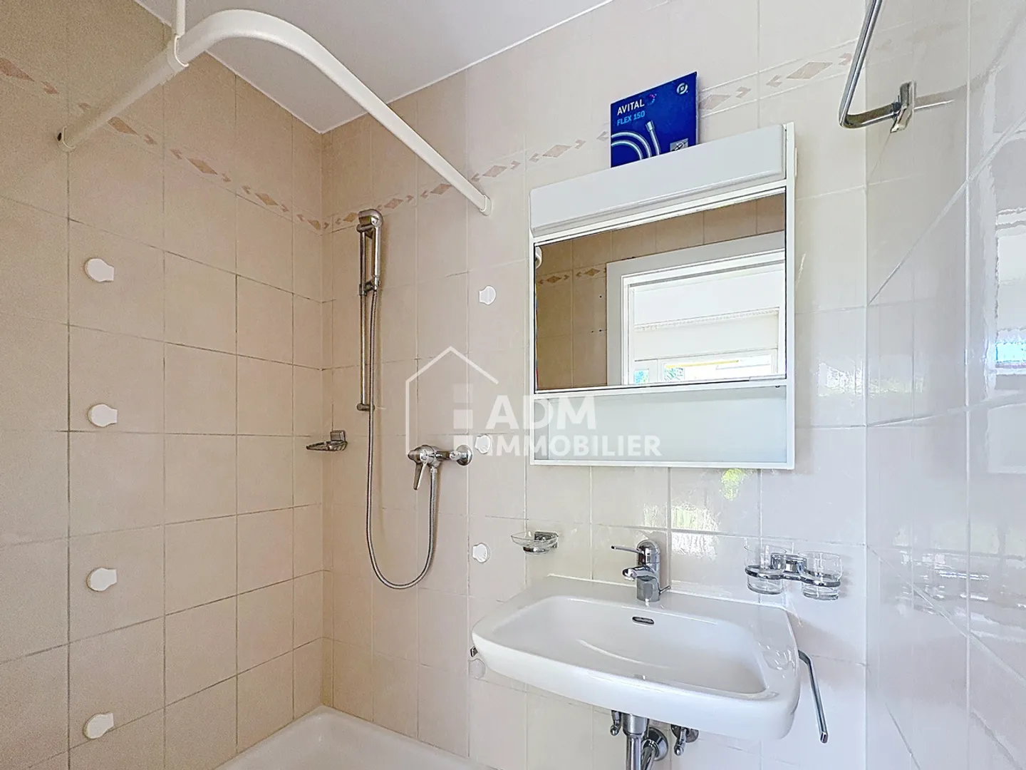 Chamoson - Appartement de 2.5 pièces avec deux grandes terrasses - Photo 5 sur 8