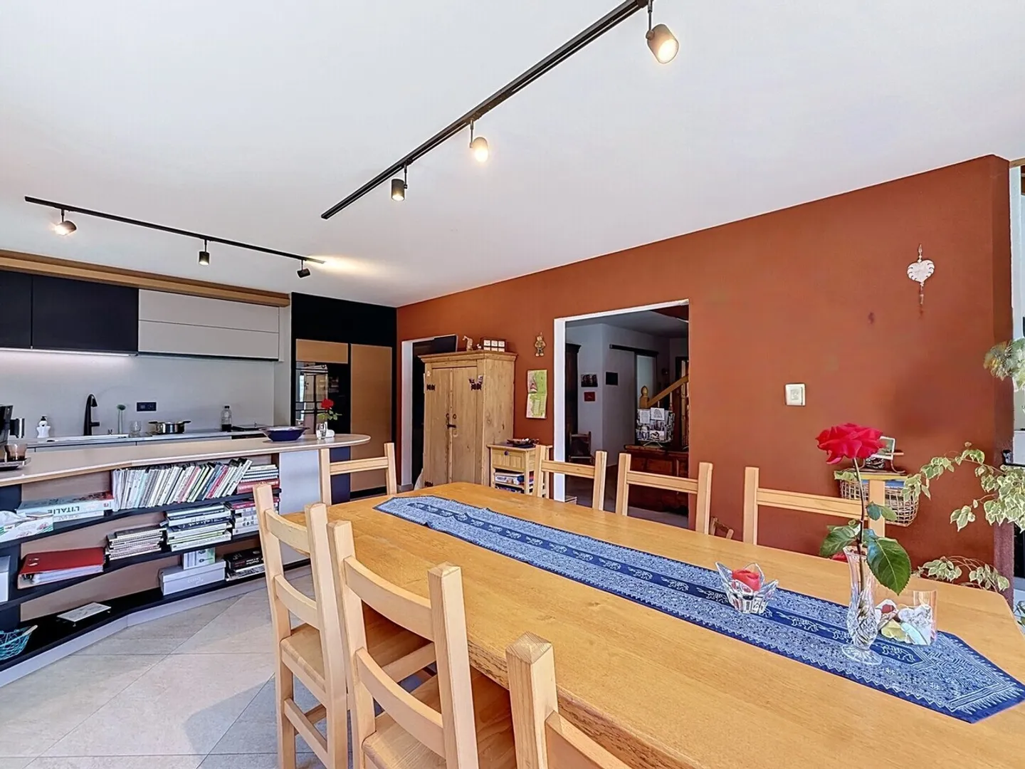 Superbe Villa avec Vue Montagne - Photo 3 sur 13