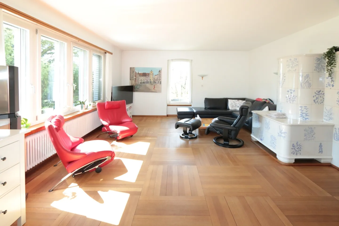 Villa majestueuse et bien entretenue sur la pente ensoleillée de Flurlingen - Photo 4 sur 13