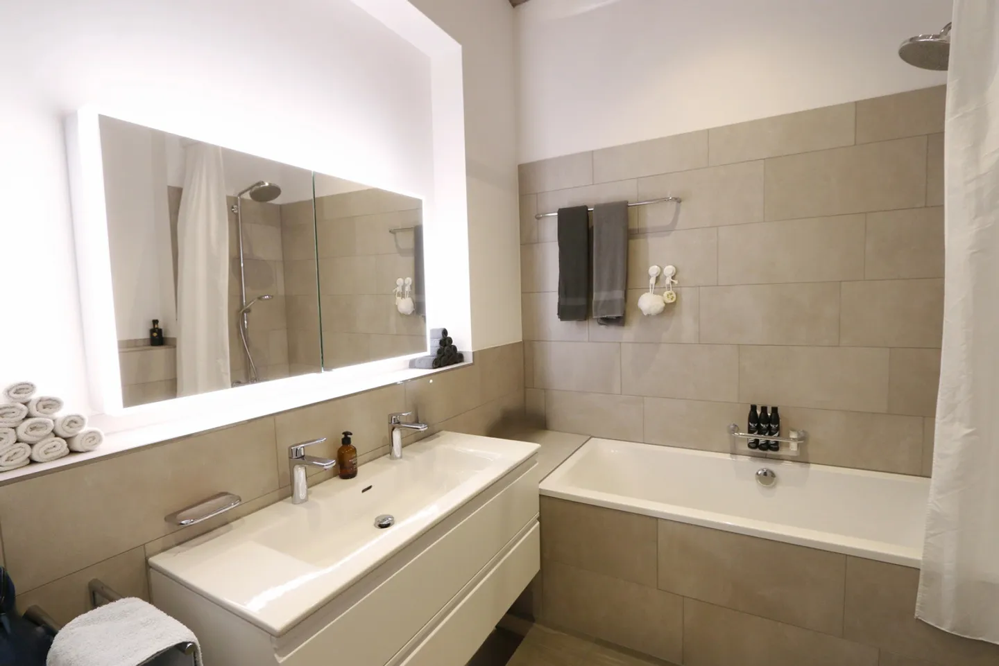 Vie urbaine avec caractère et expérience spatiale unique - Photo 8 sur 13