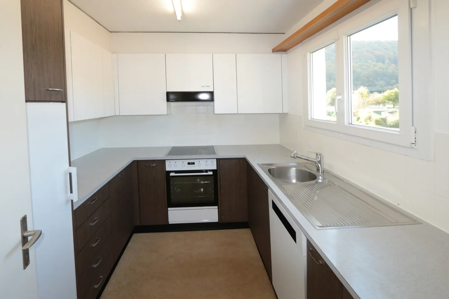 Garden seating apartment with surrounding area in a rural location - Photo 2 of 6