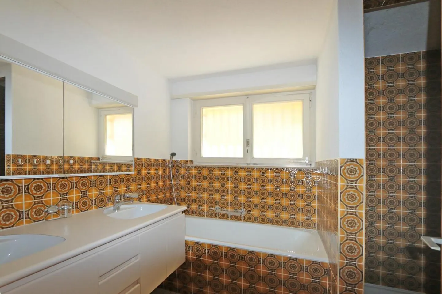 Geräumiges Familienhaus mit Aussicht - Foto 10 von 13