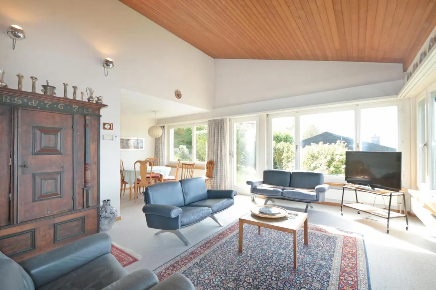 Geräumiges Familienhaus mit Aussicht - Foto 5 von 13