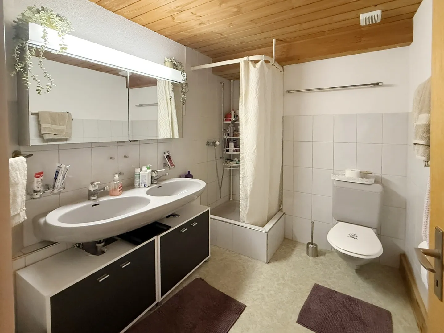 Living near the Rhine and Old Town - bright and spacious apartment - Photo 5 of 6