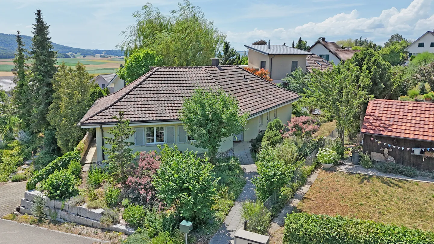 Casa unifamiliare indipendente di 4,5 stanze in stile bungalow - Foto 7 di 13