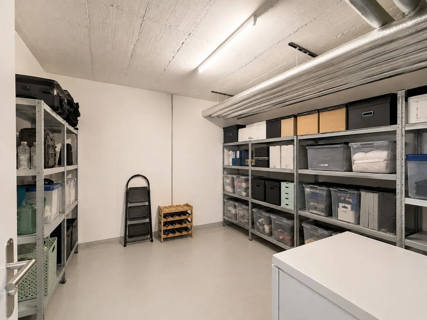 Appartement attrayant de 4,5 pièces dans un quartier résidentiel privilégié - Photo 8 sur 9